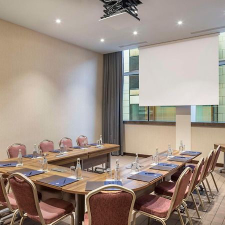 Hilton Batumi Hotell Eksteriør bilde Meeting room