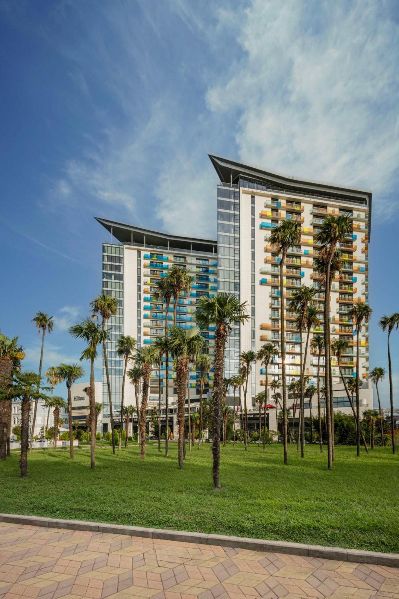 Hilton Batumi Hotell Eksteriør bilde Hilton San Diego Bayfront
