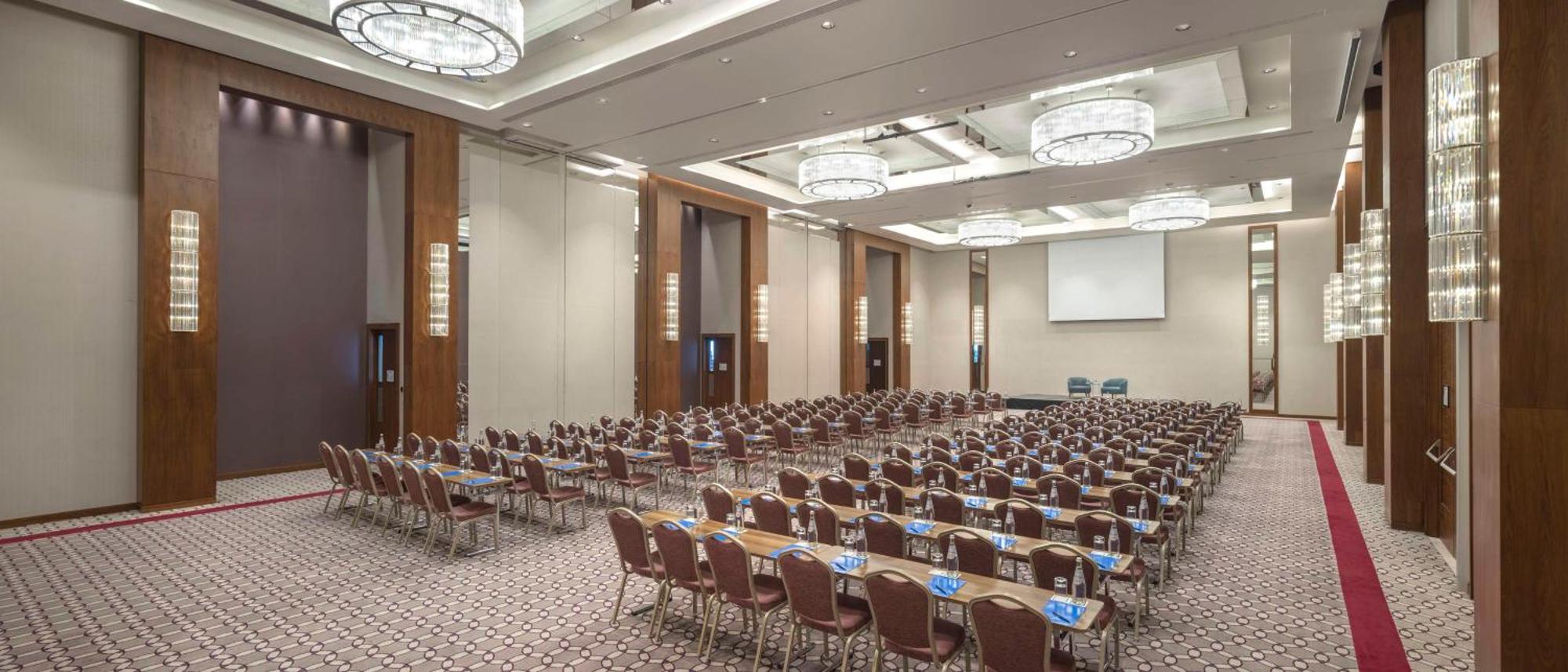 Hilton Batumi Hotell Eksteriør bilde The Grand Ballroom